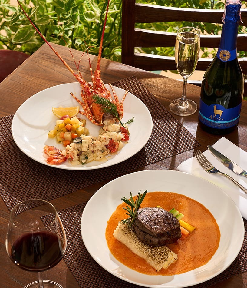 DINE AT OUR SCENIC LOCATION